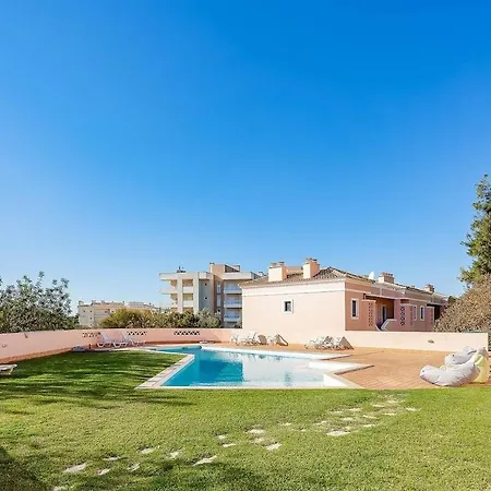 Sunny Haven ألفور