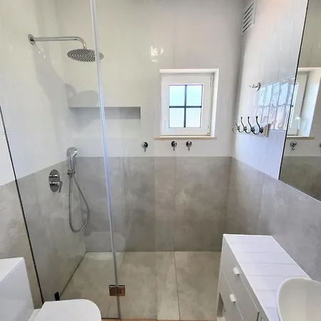 Sunny Haven ألفور