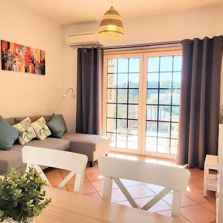 Apartment Sunny Haven *