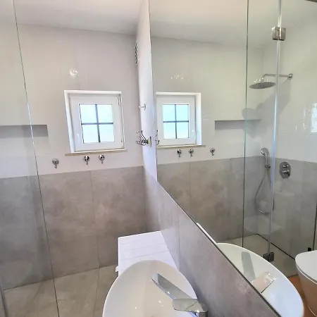 Sunny Haven Apartman